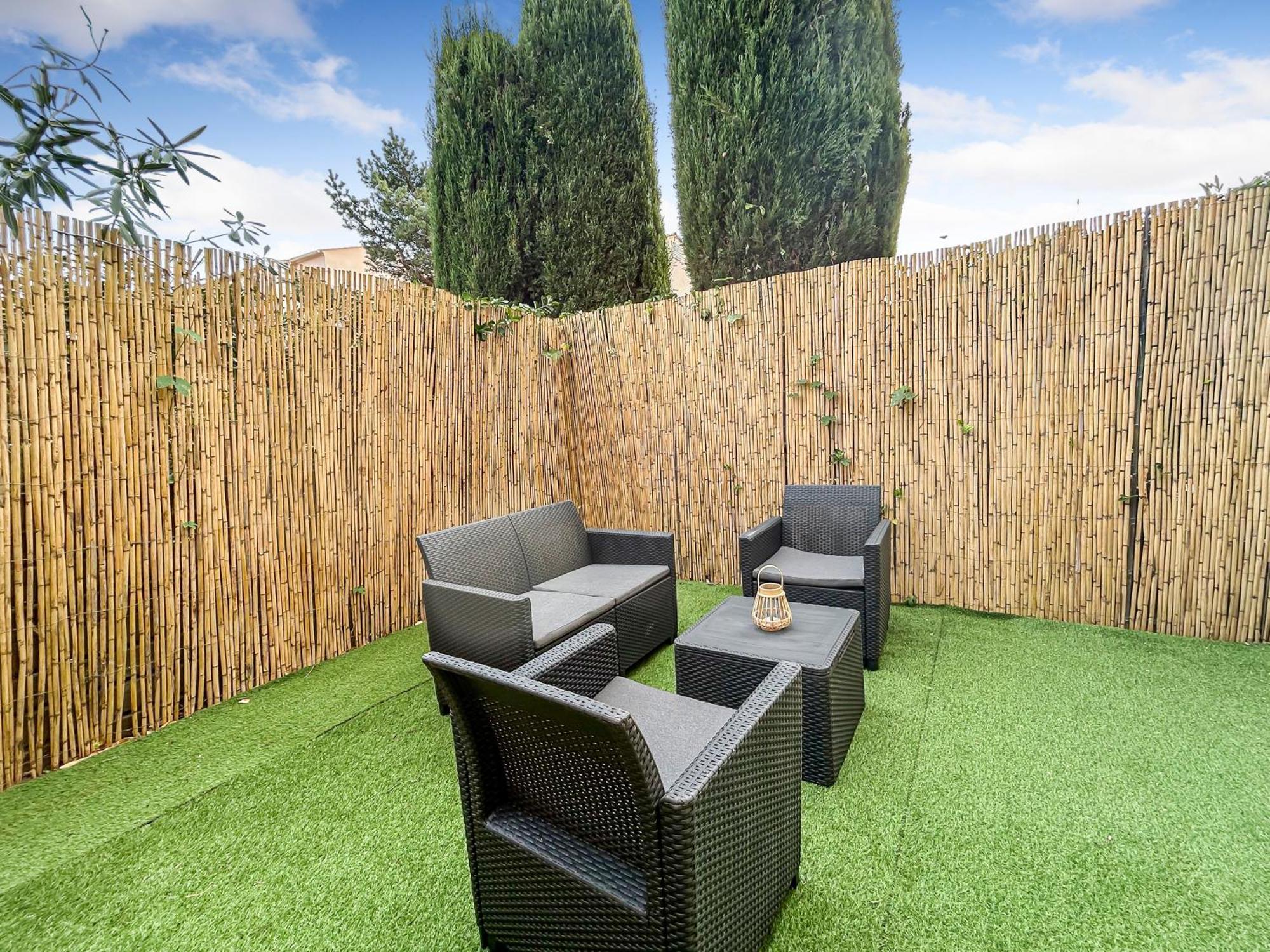 Jardin Prive, Wifi, Proche De La Appartement Fréjus