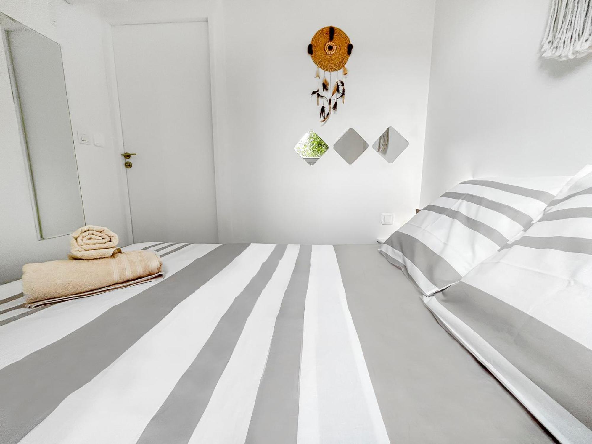 Appartement Jardin Prive, Wifi, Proche De La *